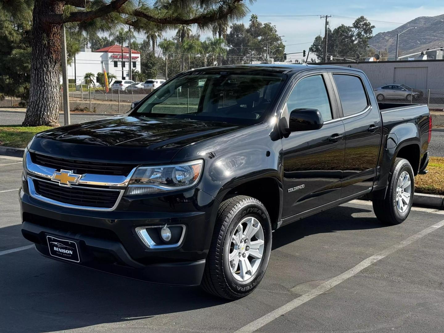 Chevrolet Colorado's photo