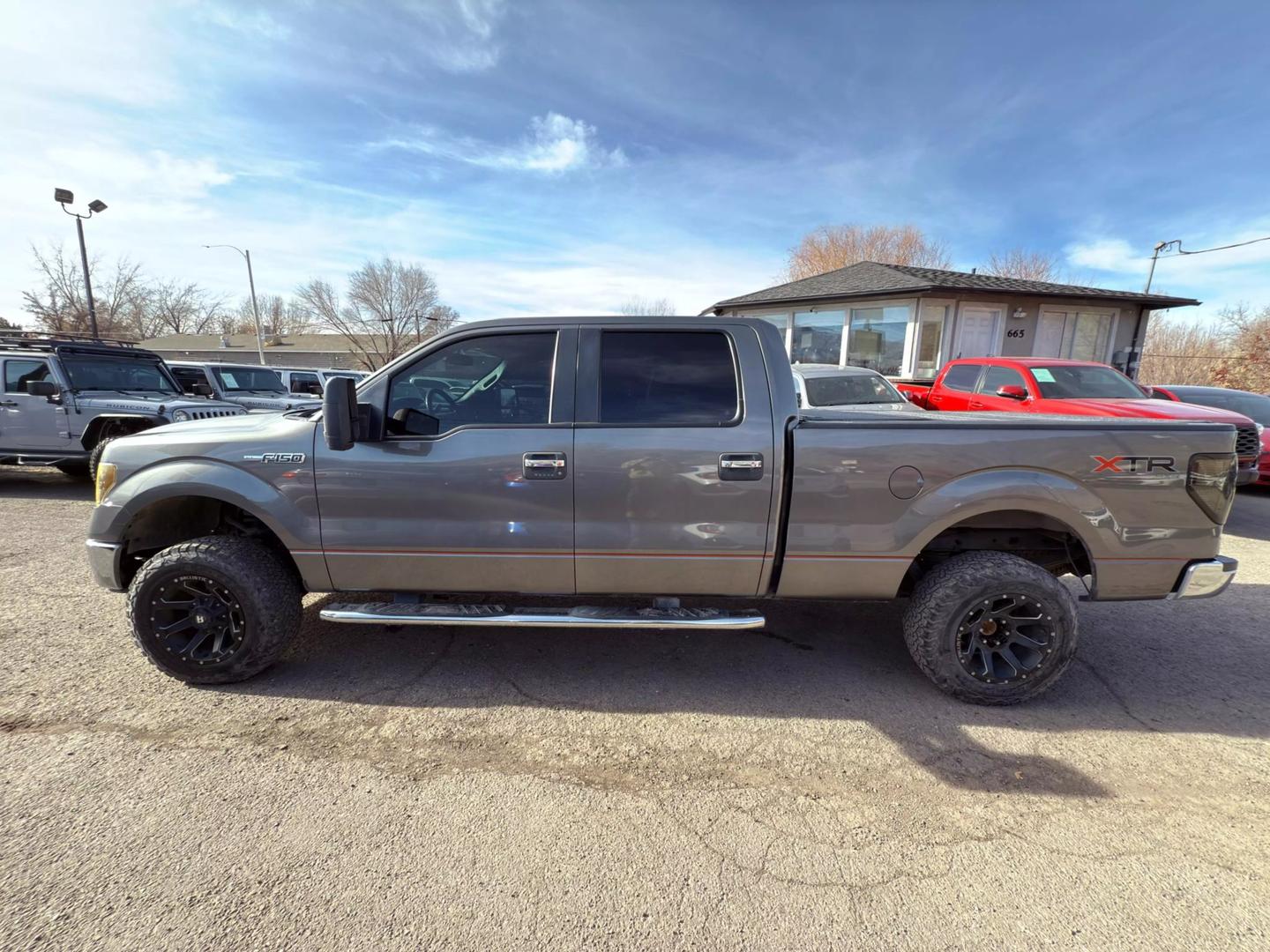 2013 Ford F-150 XLT photo 52