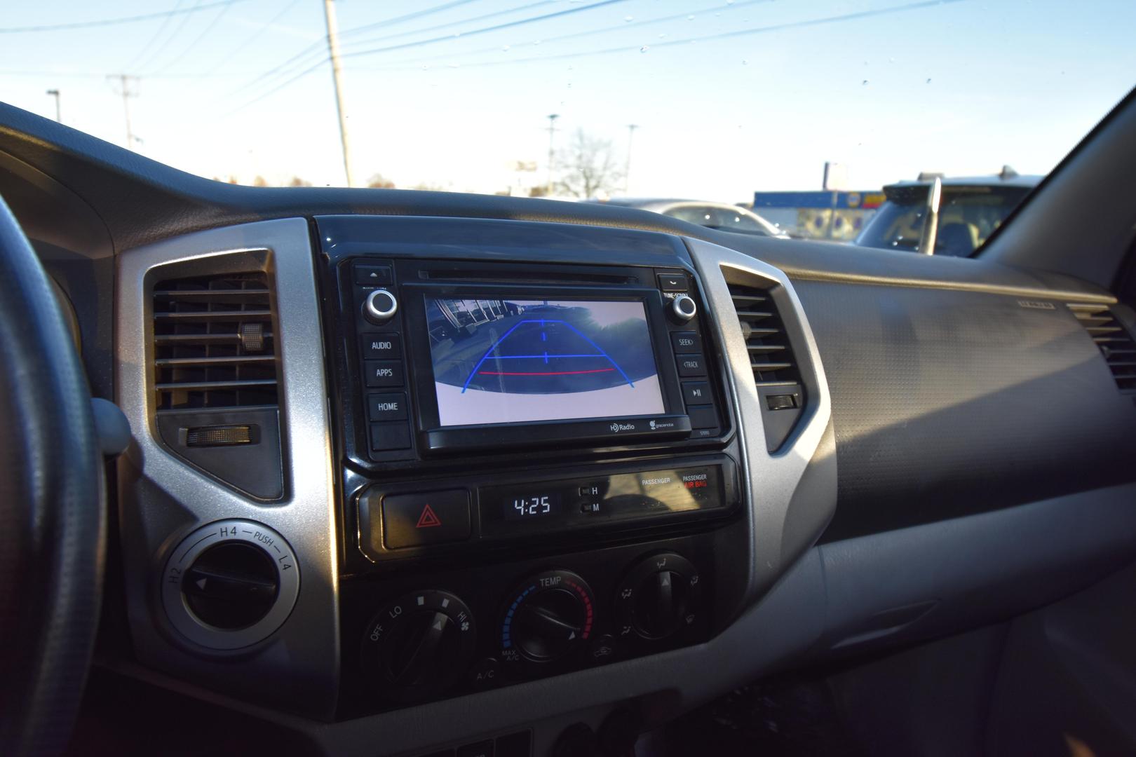 2014 Toyota Tacoma Base photo 14