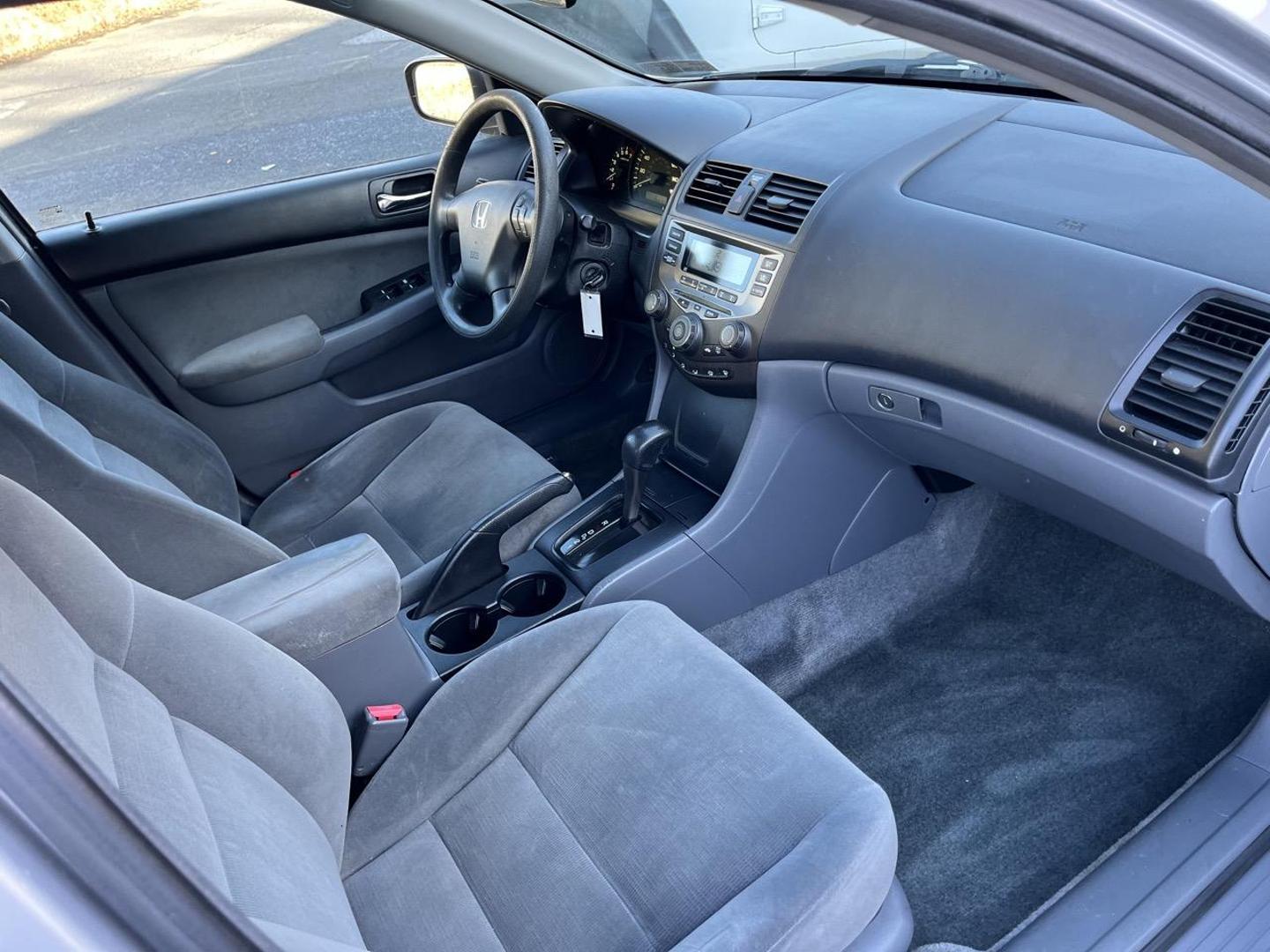 2007 Honda Accord VP photo 22