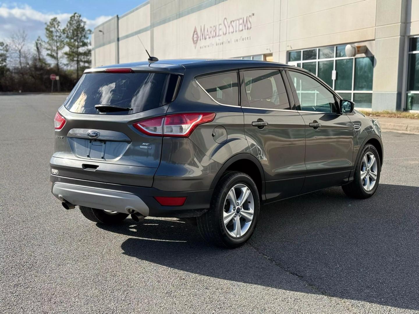 2015 Ford Escape SE photo 4