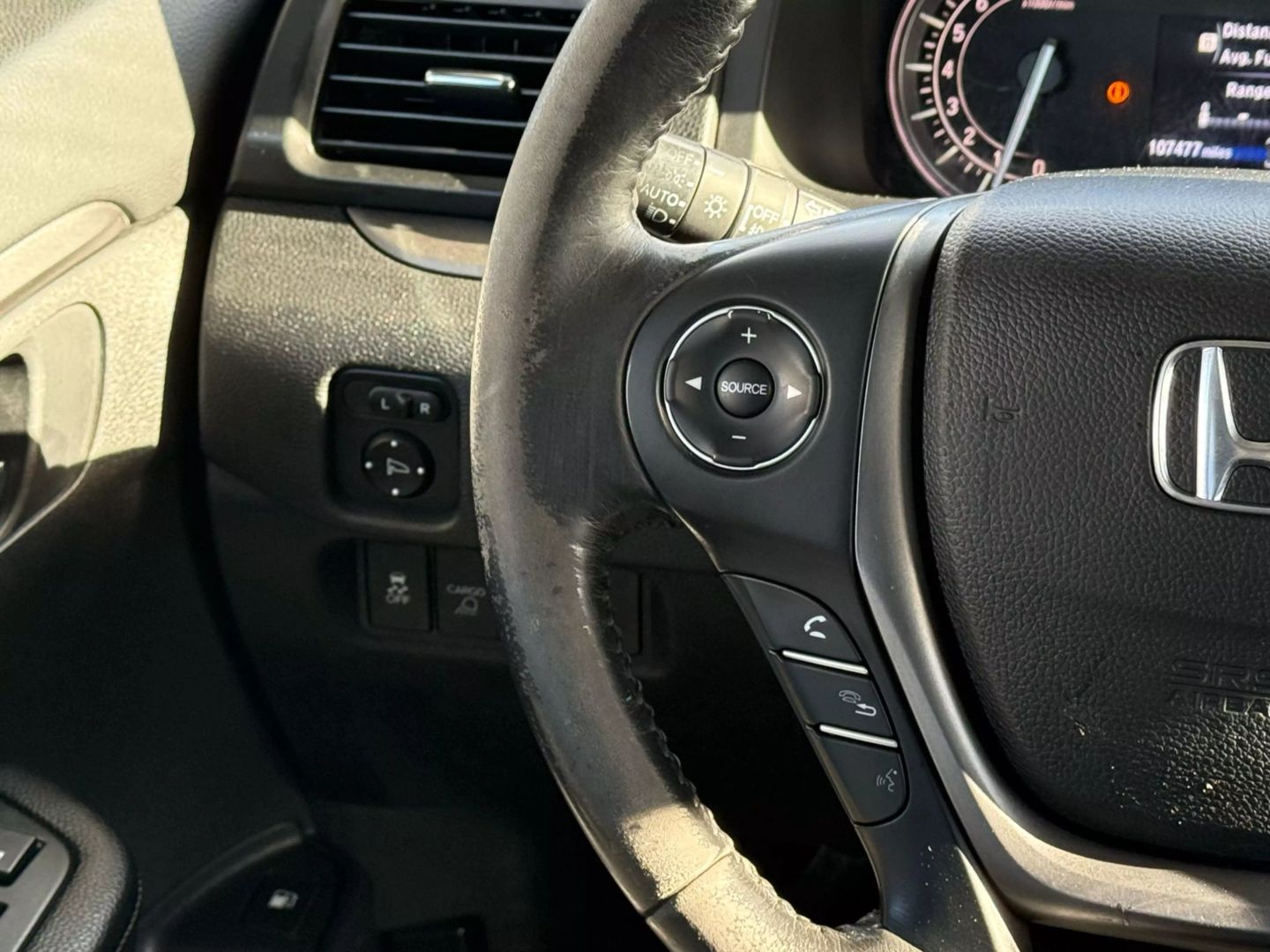 2019 Honda Ridgeline - Image 33