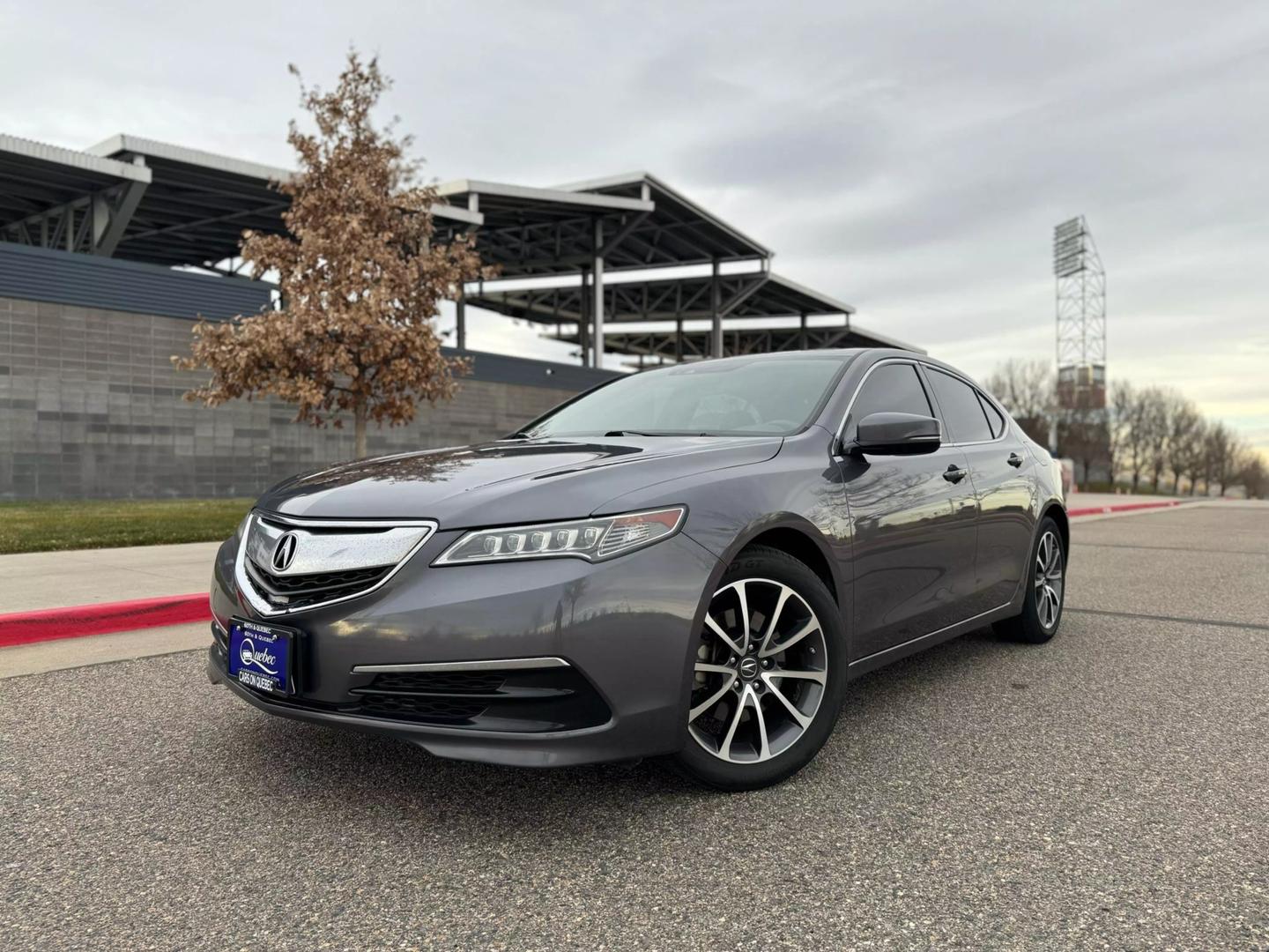 2017 Acura TLX Technology Package photo 2