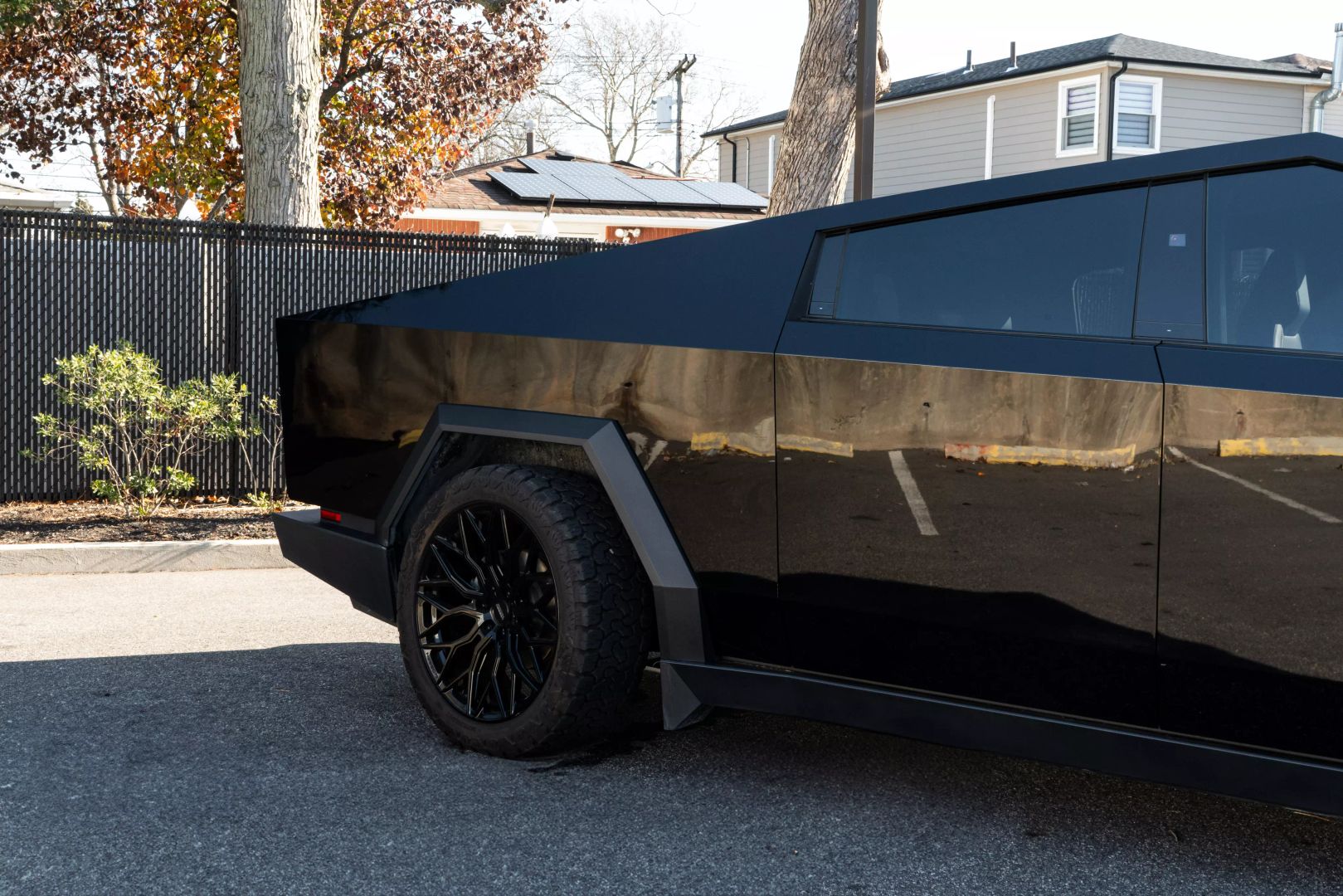 2024 Tesla Cybertruck - Image 26