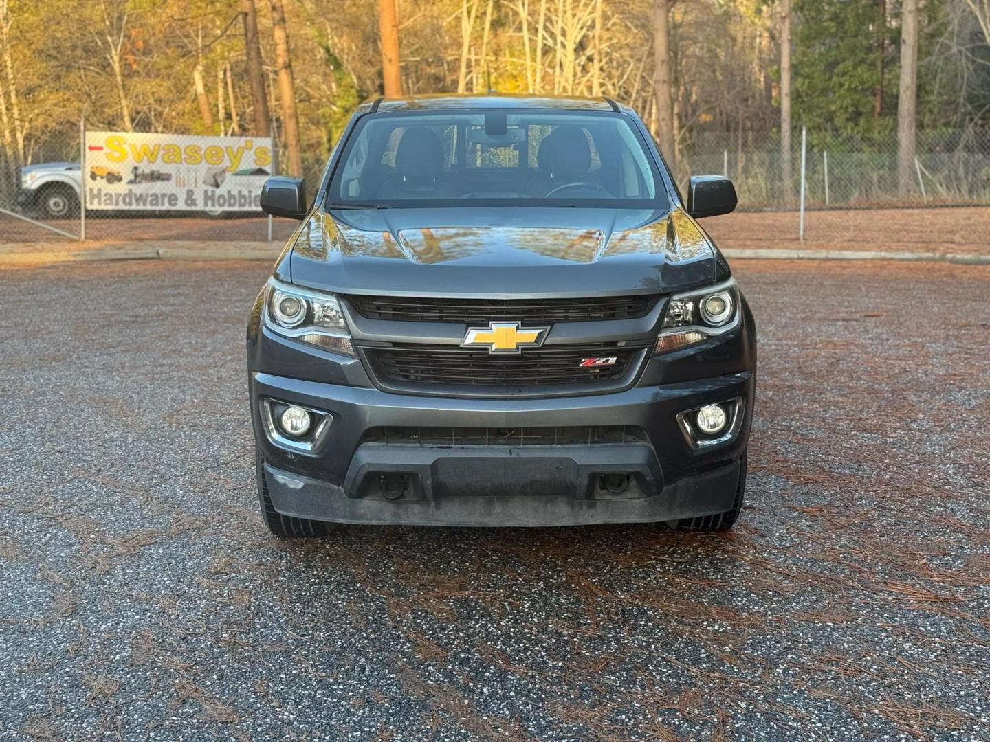 2016 Chevrolet Colorado Z71 photo 3