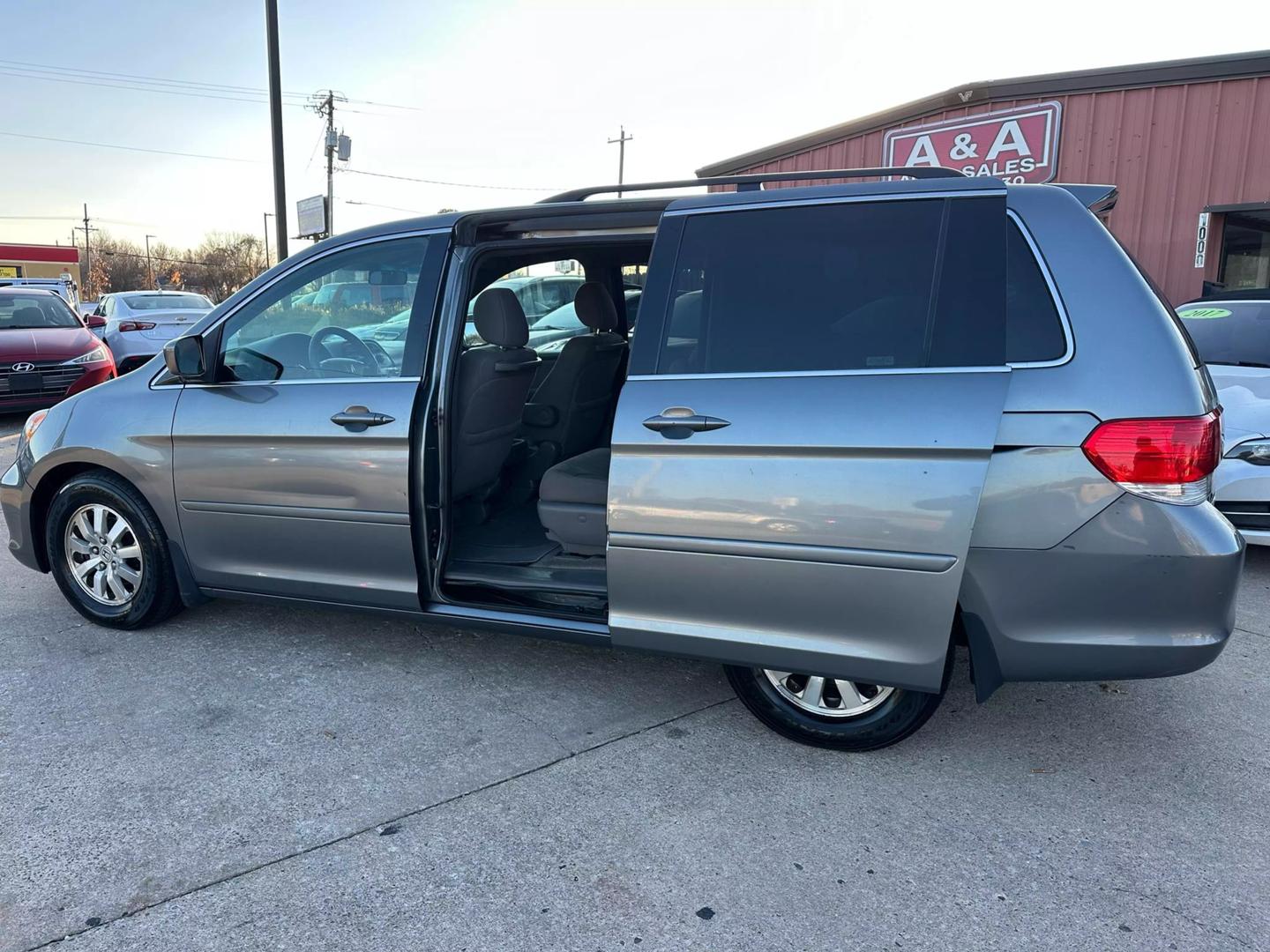 2009 Honda Odyssey EX photo 11