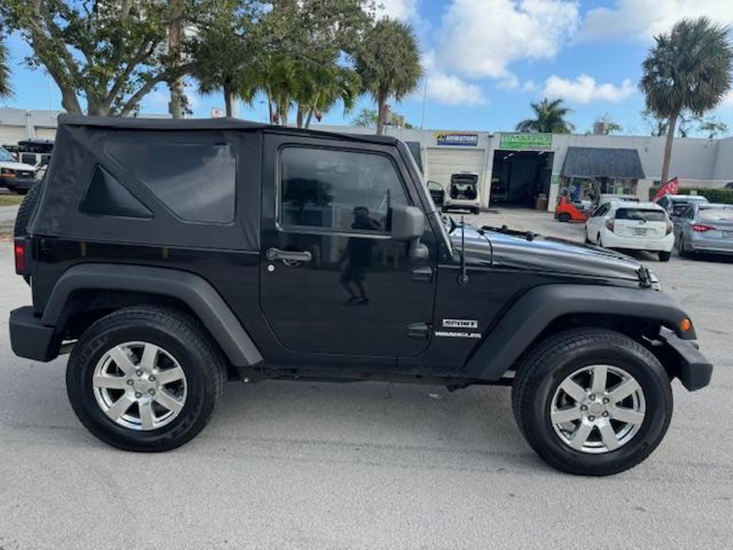 2011 Jeep Wrangler Sport photo 6