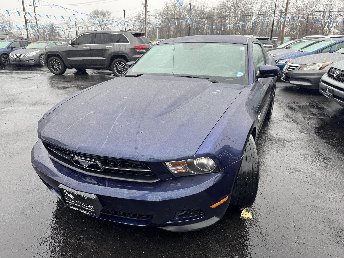 2012 Ford Mustang V6 photo 5