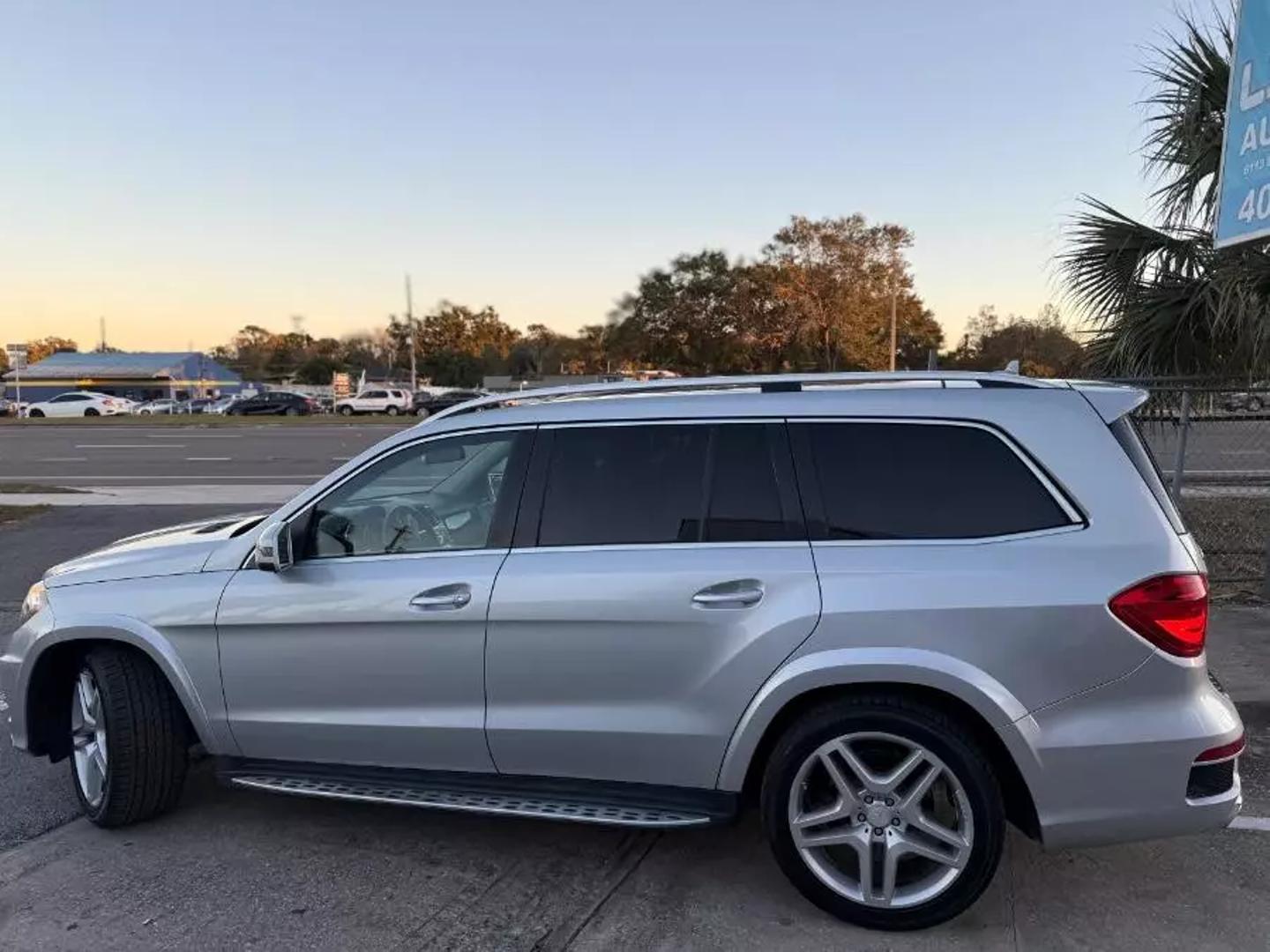 2014 Mercedes-Benz GL-Class GL550 photo 5