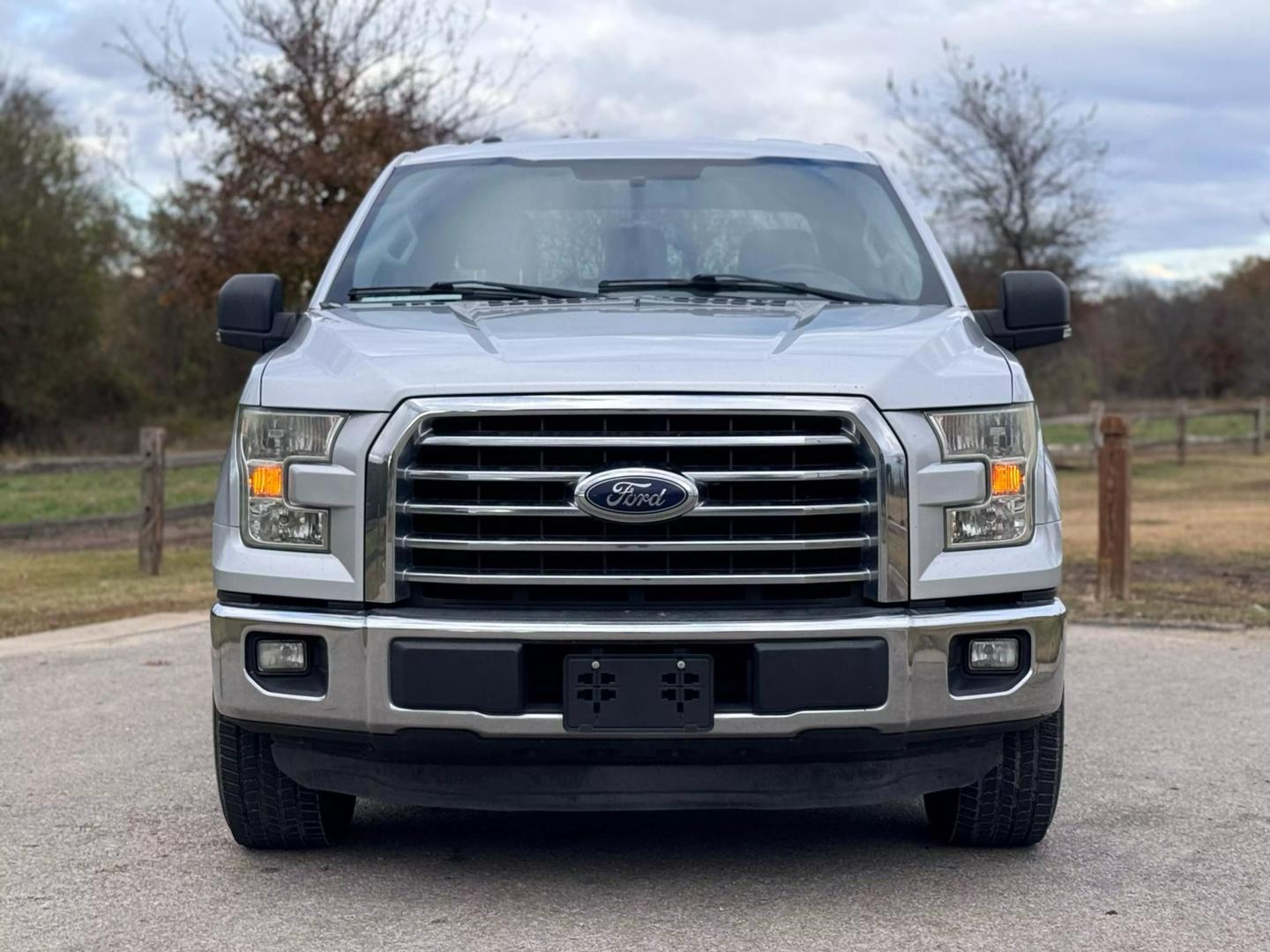 2015 Ford F-150 XLT photo 9