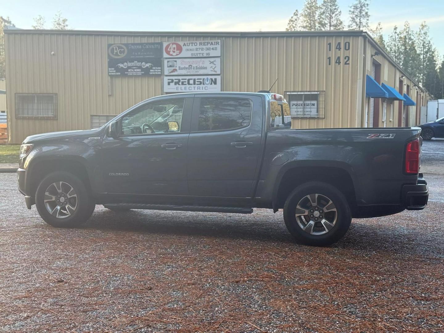 2016 Chevrolet Colorado Z71 photo 11