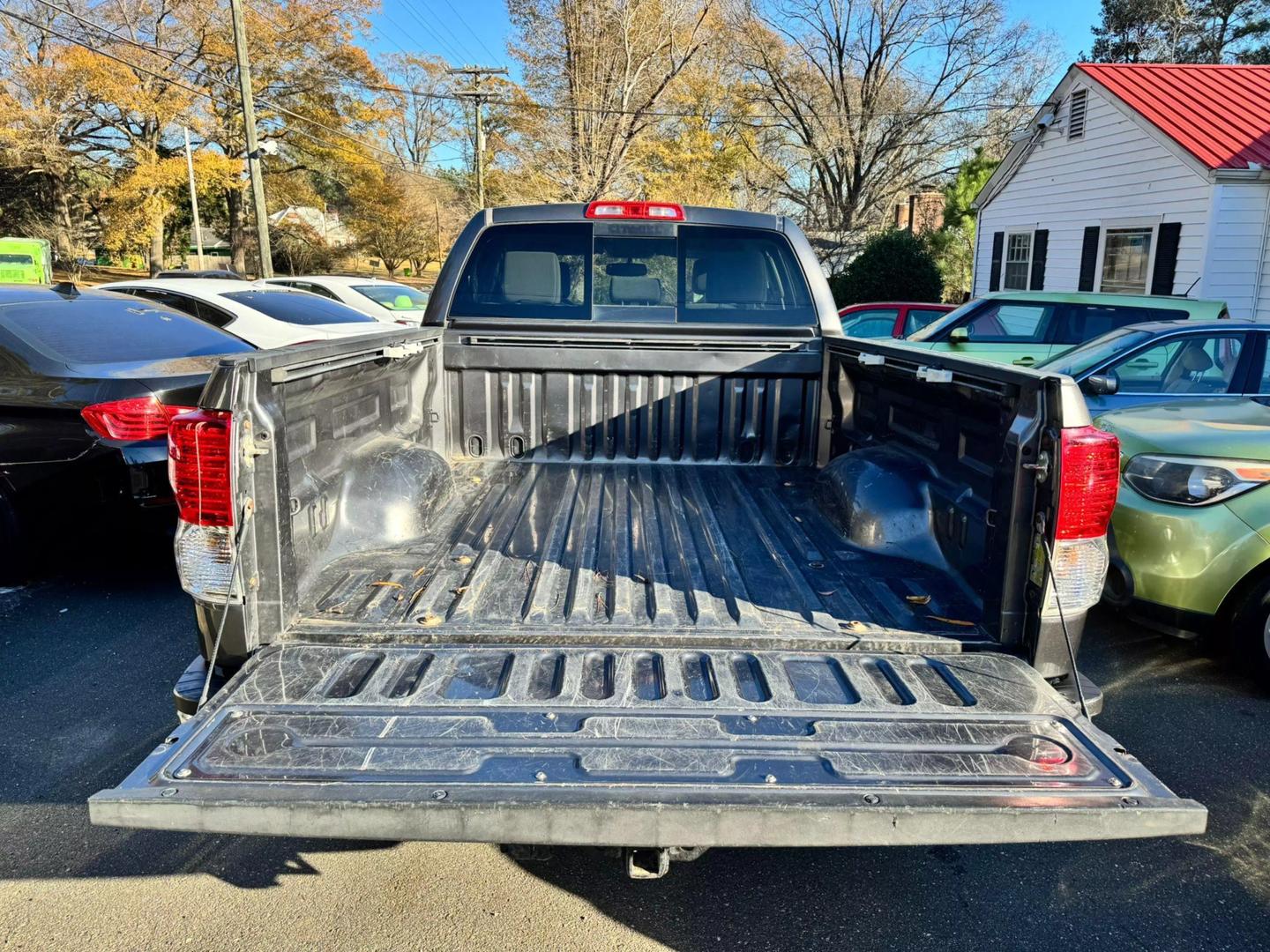 2013 Toyota Tundra Tundra Grade photo 5