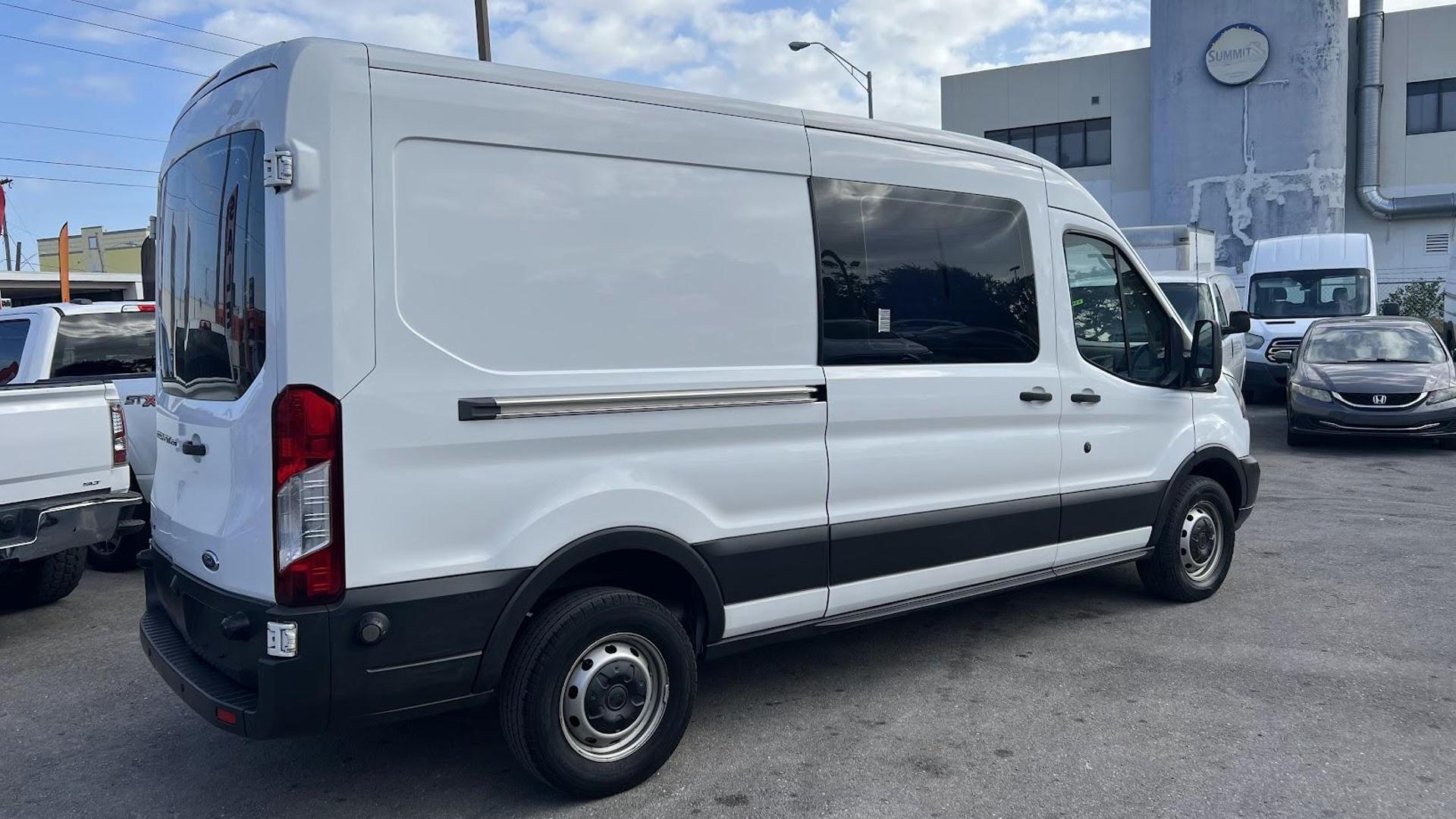 2016 Ford Transit Base photo 7