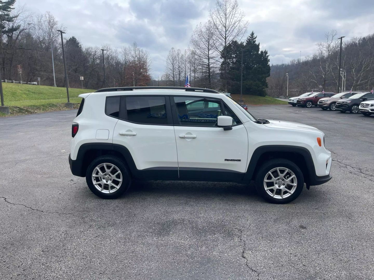 2021 Jeep Renegade Latitude photo 6