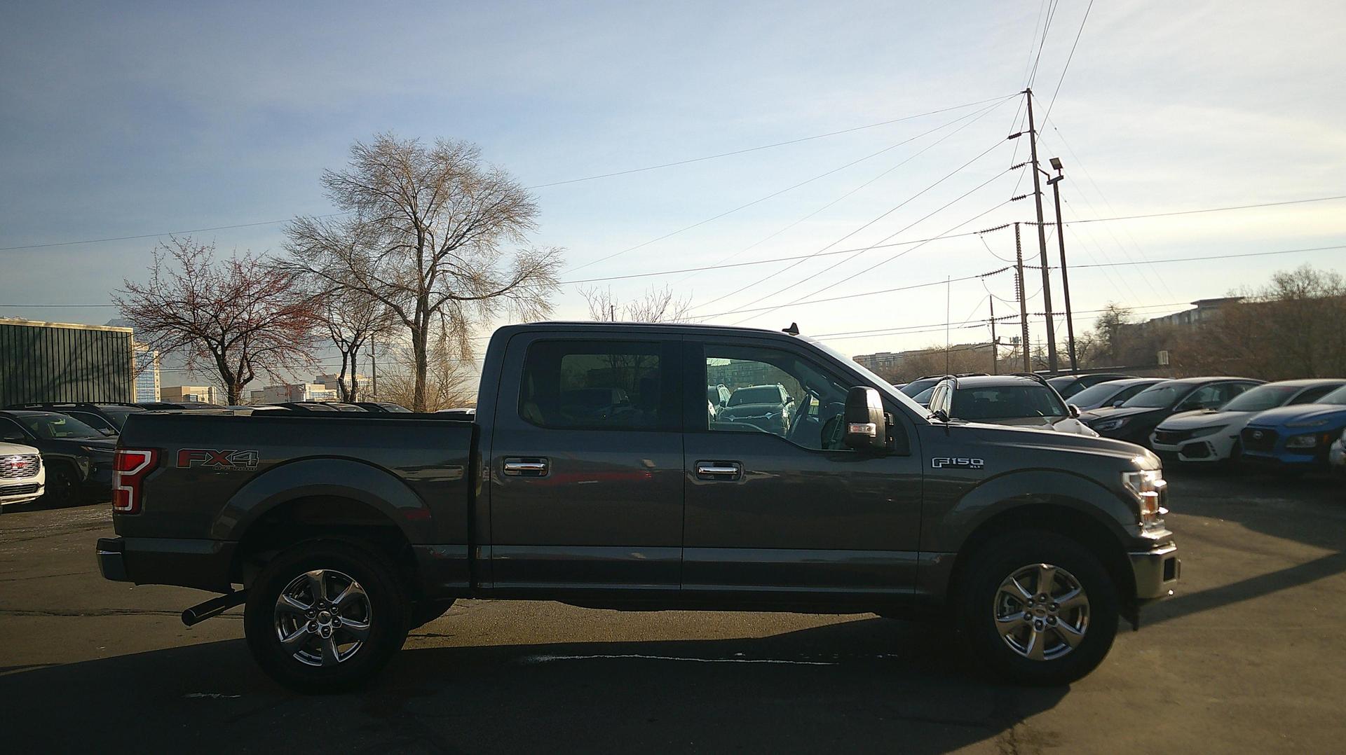 2020 Ford F-150 XLT photo 11