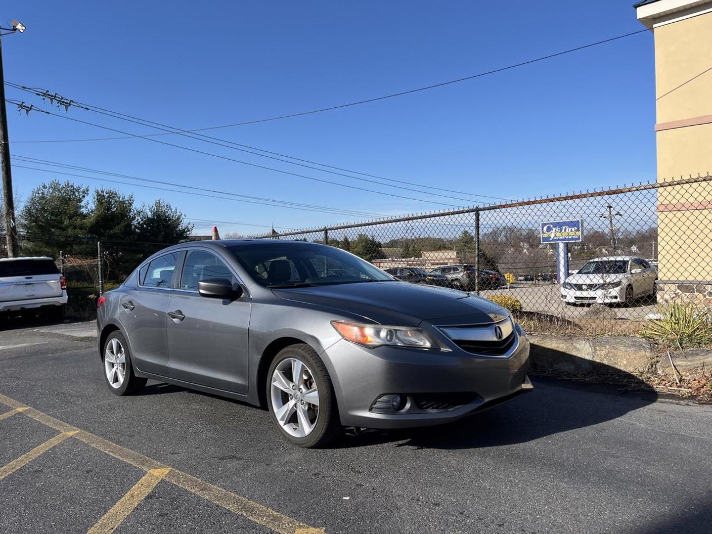 2013 Acura ILX Premium photo 64