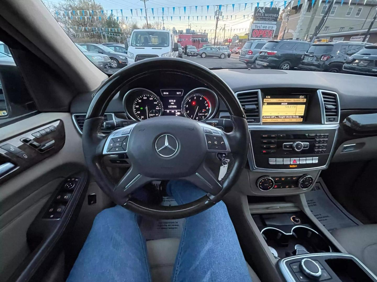 2012 Mercedes-Benz M-Class ML350 photo 40