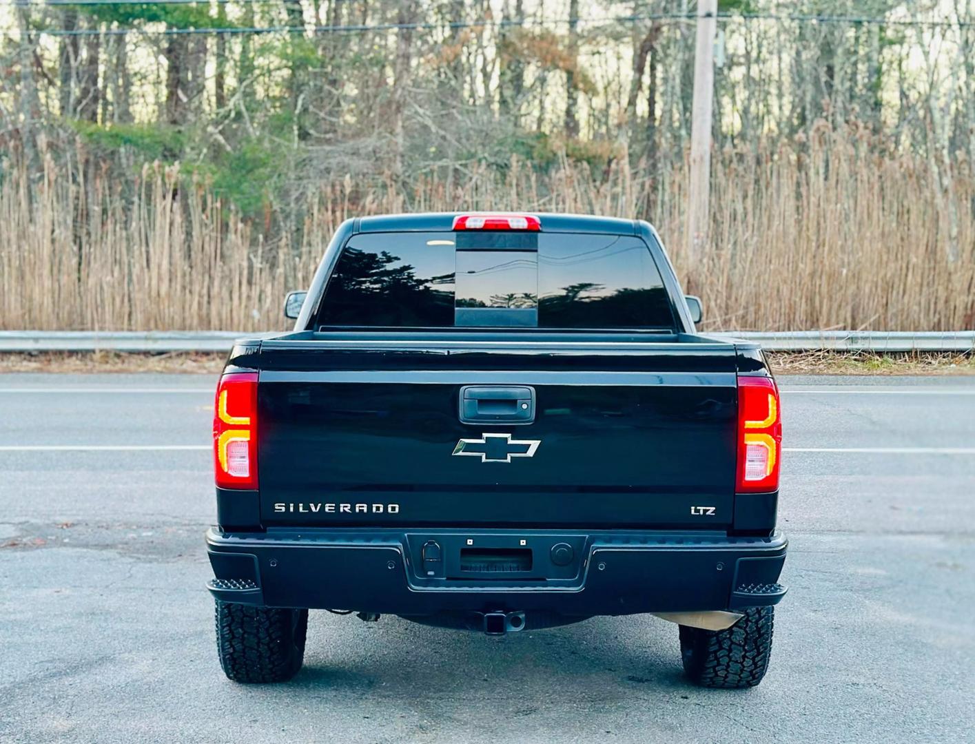 2018 Chevrolet Silverado 1500 LTZ Z71 photo 14