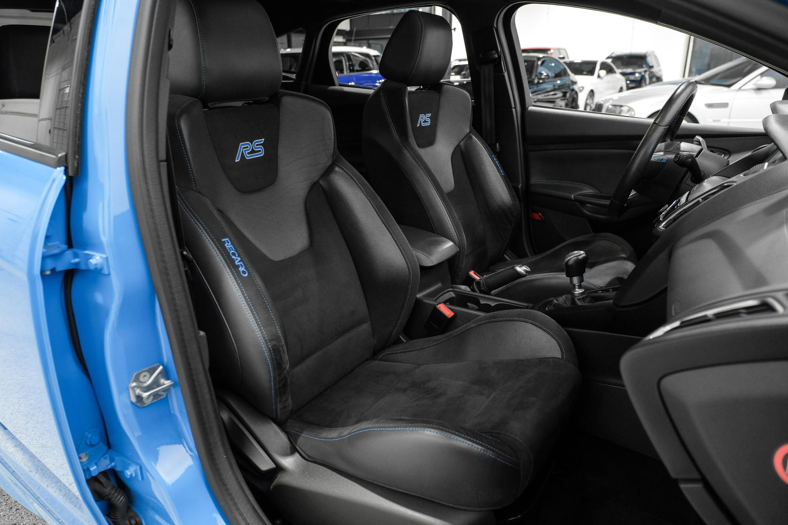 2016 Ford Focus RS photo 48