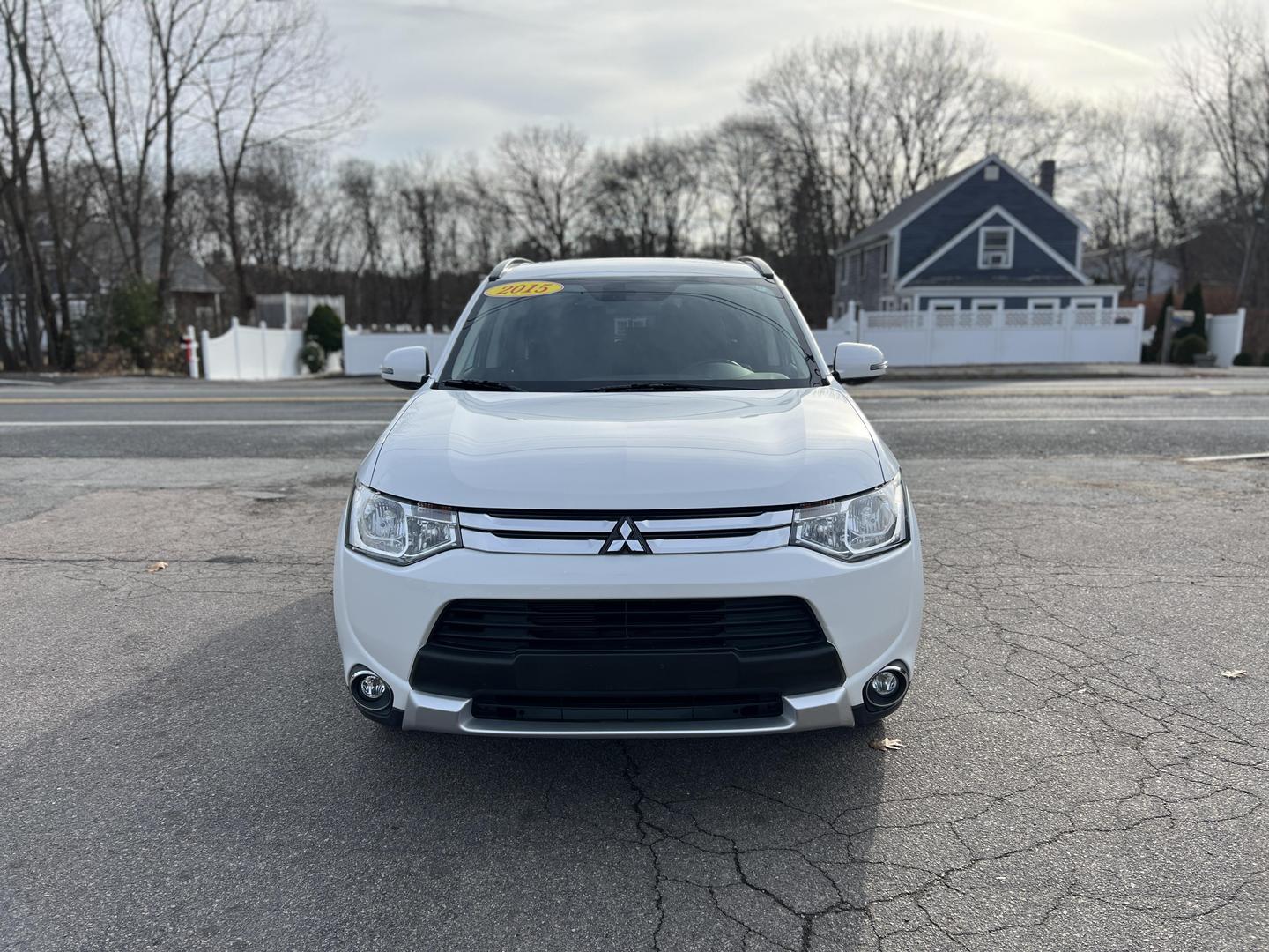 2015 Mitsubishi Outlander SE photo 8