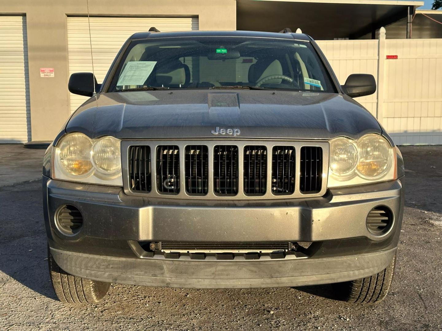 2007 Jeep Grand Cherokee Laredo photo 8