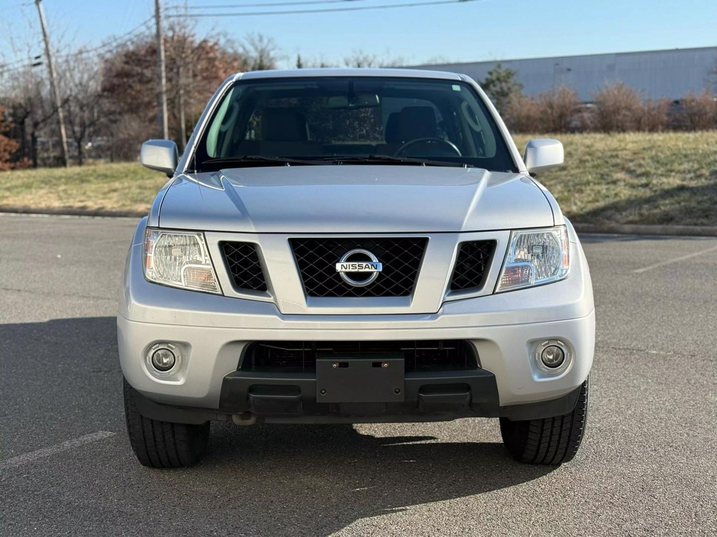 2011 Nissan Frontier PRO-4X photo 12