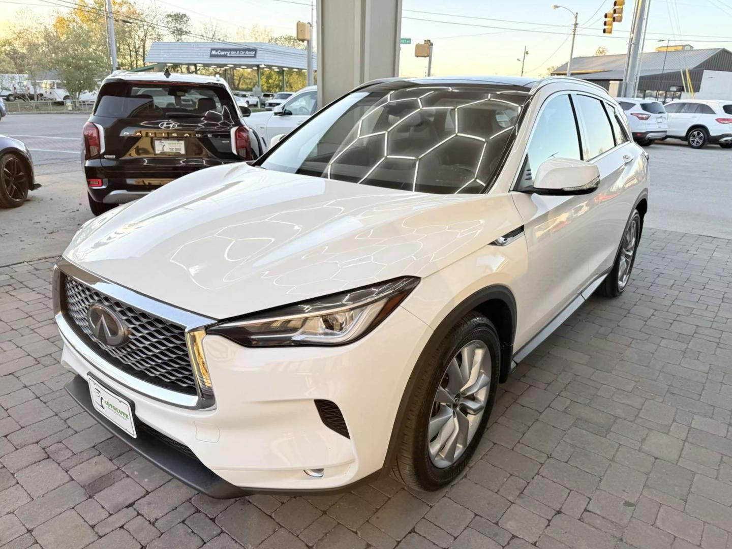 2022 INFINITI QX50 Luxe photo 11