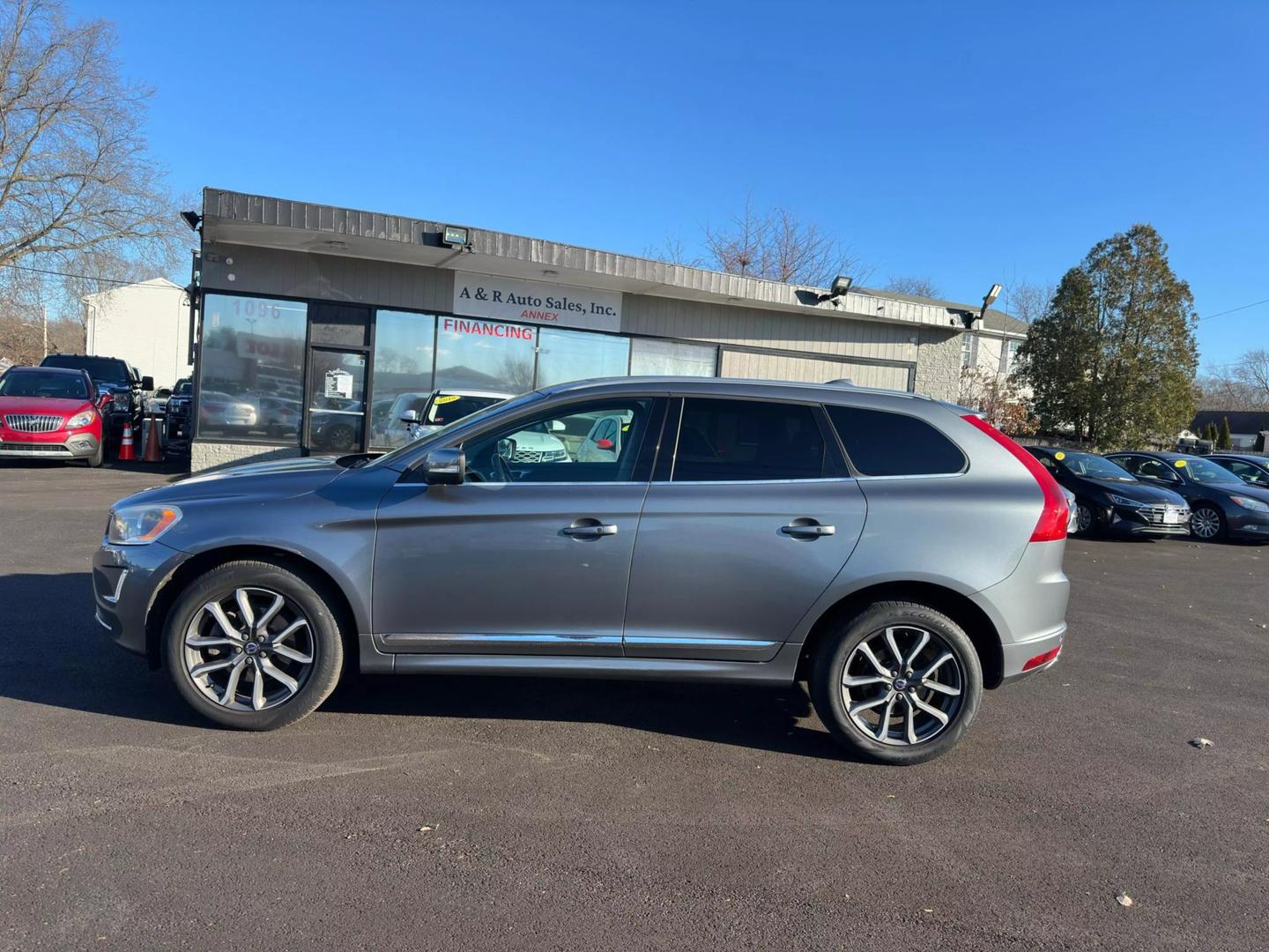 2016 Volvo XC60 T6 photo 3