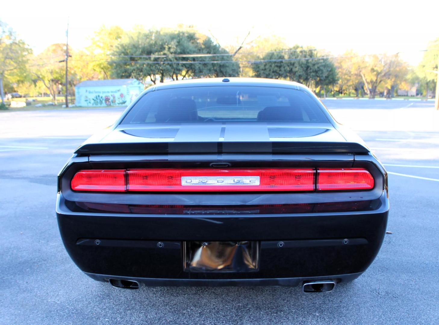 2014 Dodge Challenger SXT photo 14