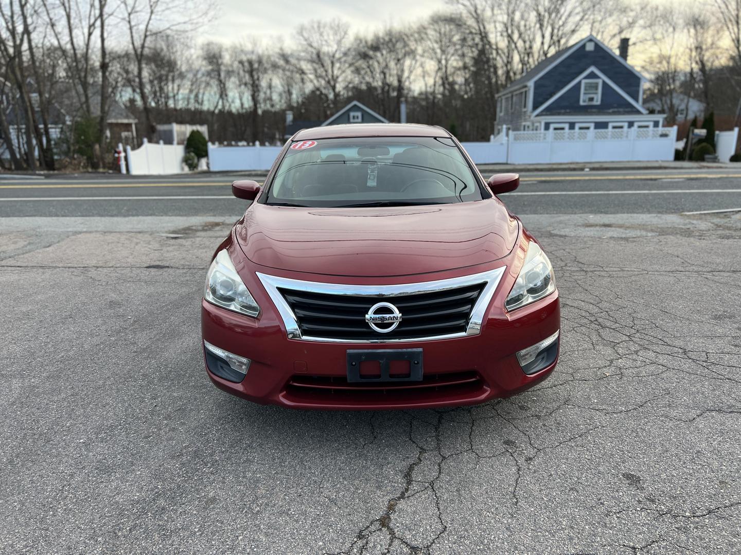 2013 Nissan Altima Sedan SV photo 8