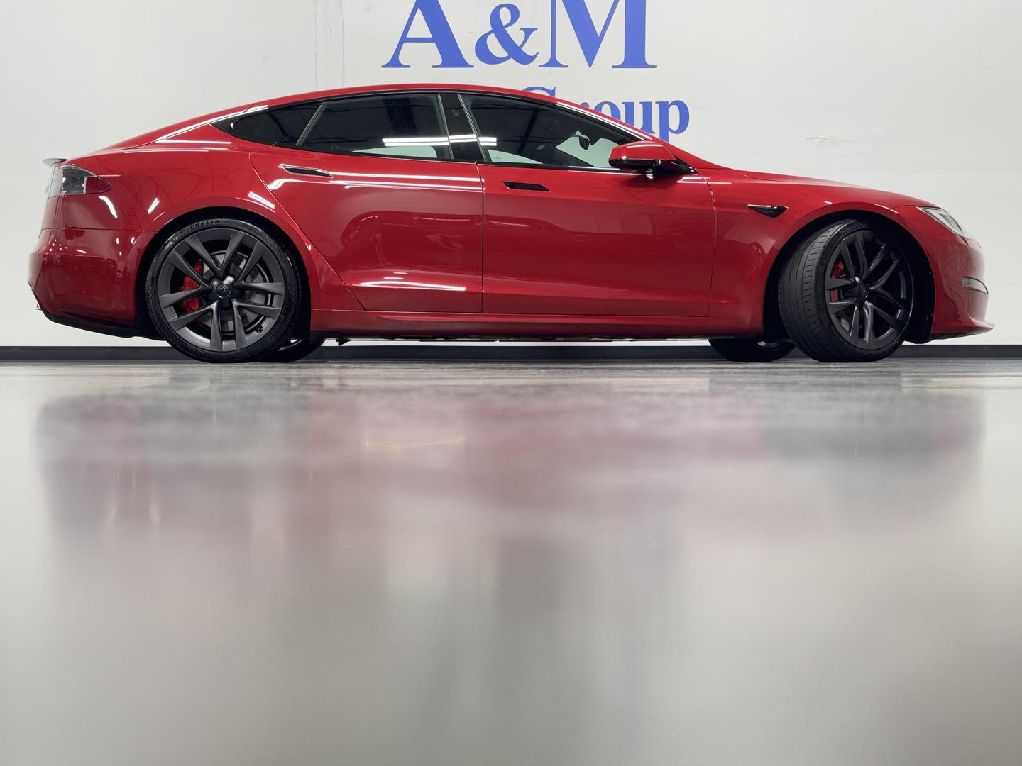 2021 Tesla Model S Plaid photo 4