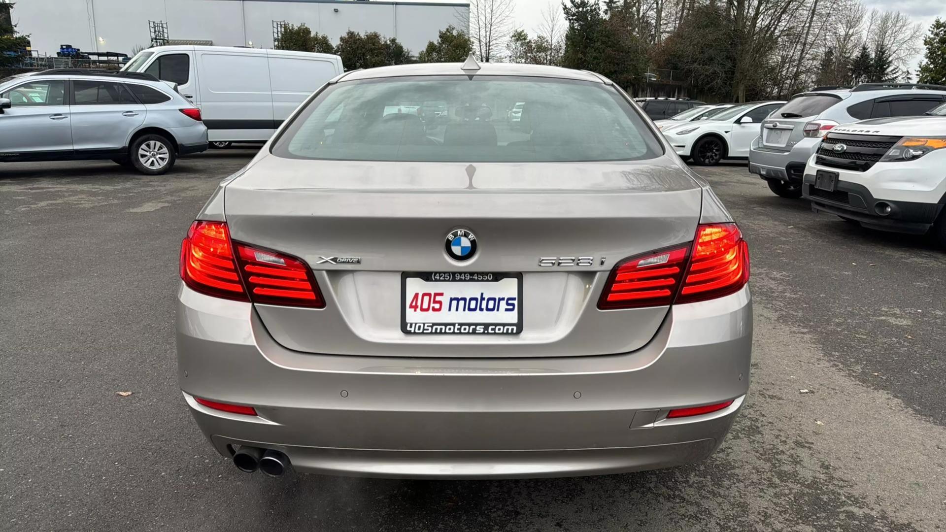 2014 BMW 5 Series 528i photo 6