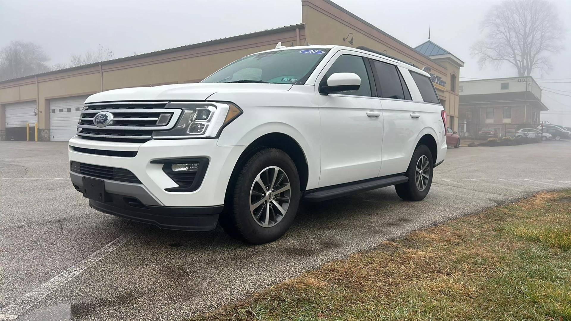 2020 Ford Expedition XLT photo 36