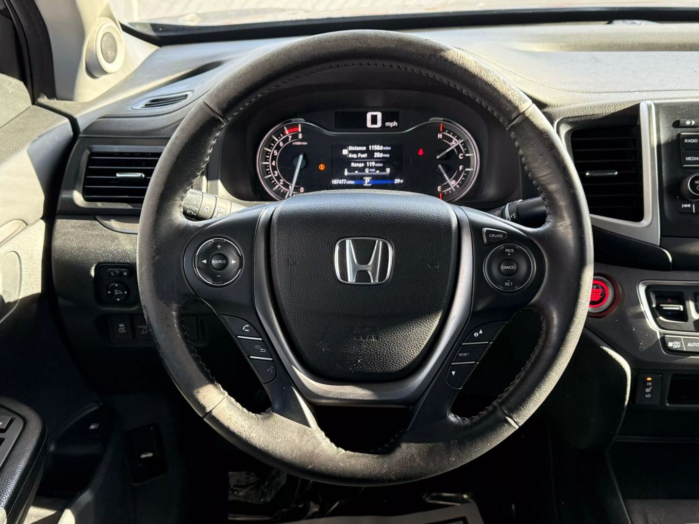 2019 Honda Ridgeline - Image 32