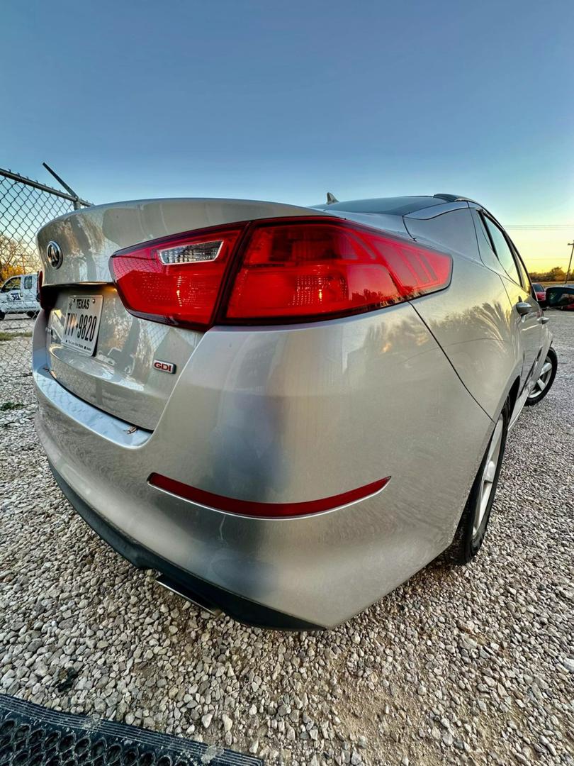 2014 Kia Optima LX photo 7