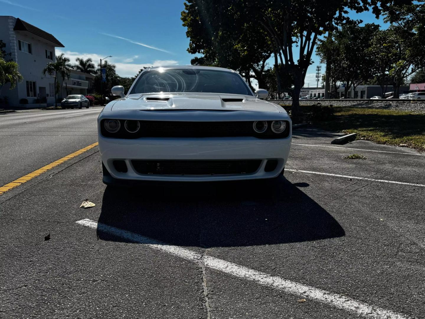 2015 Dodge Challenger R/T photo 2