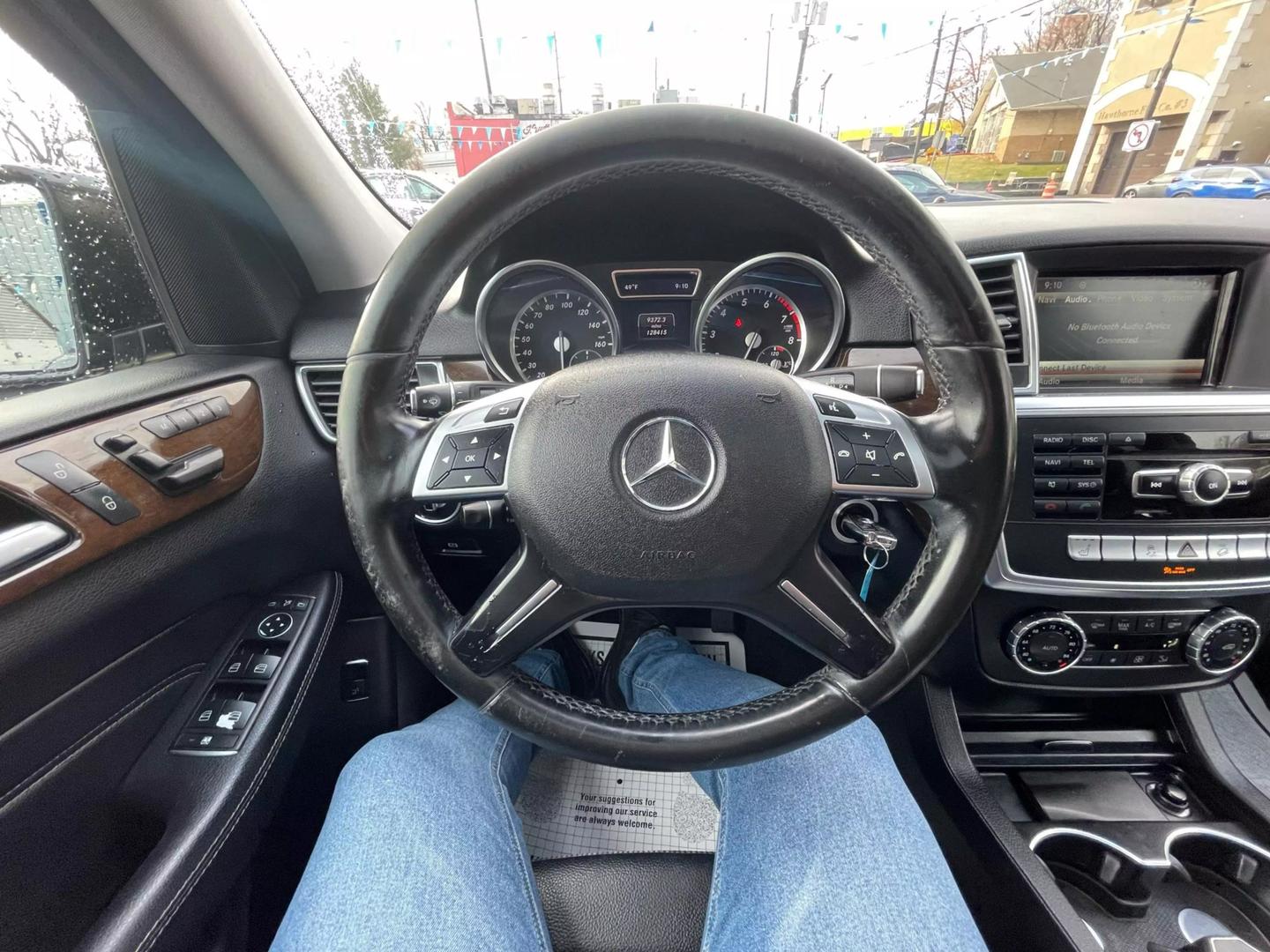 2015 Mercedes-Benz M-Class ML350 photo 34