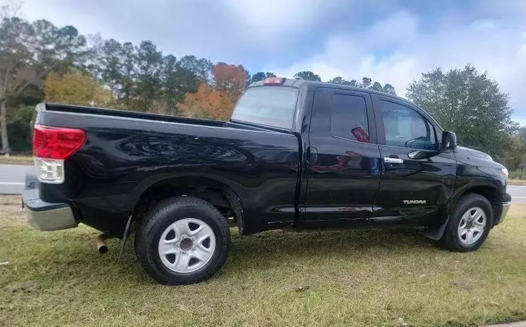 2010 Toyota Tundra Tundra Grade photo 4