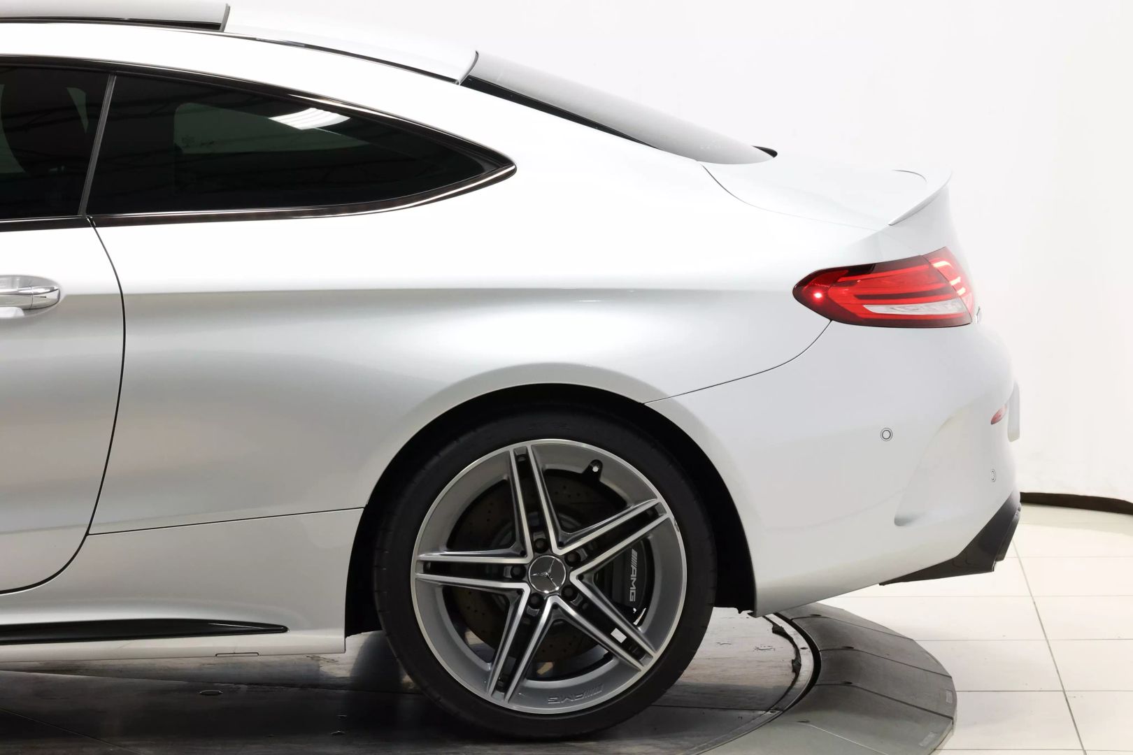 2020 Mercedes-benz Mercedes-amg C-class - Image 9
