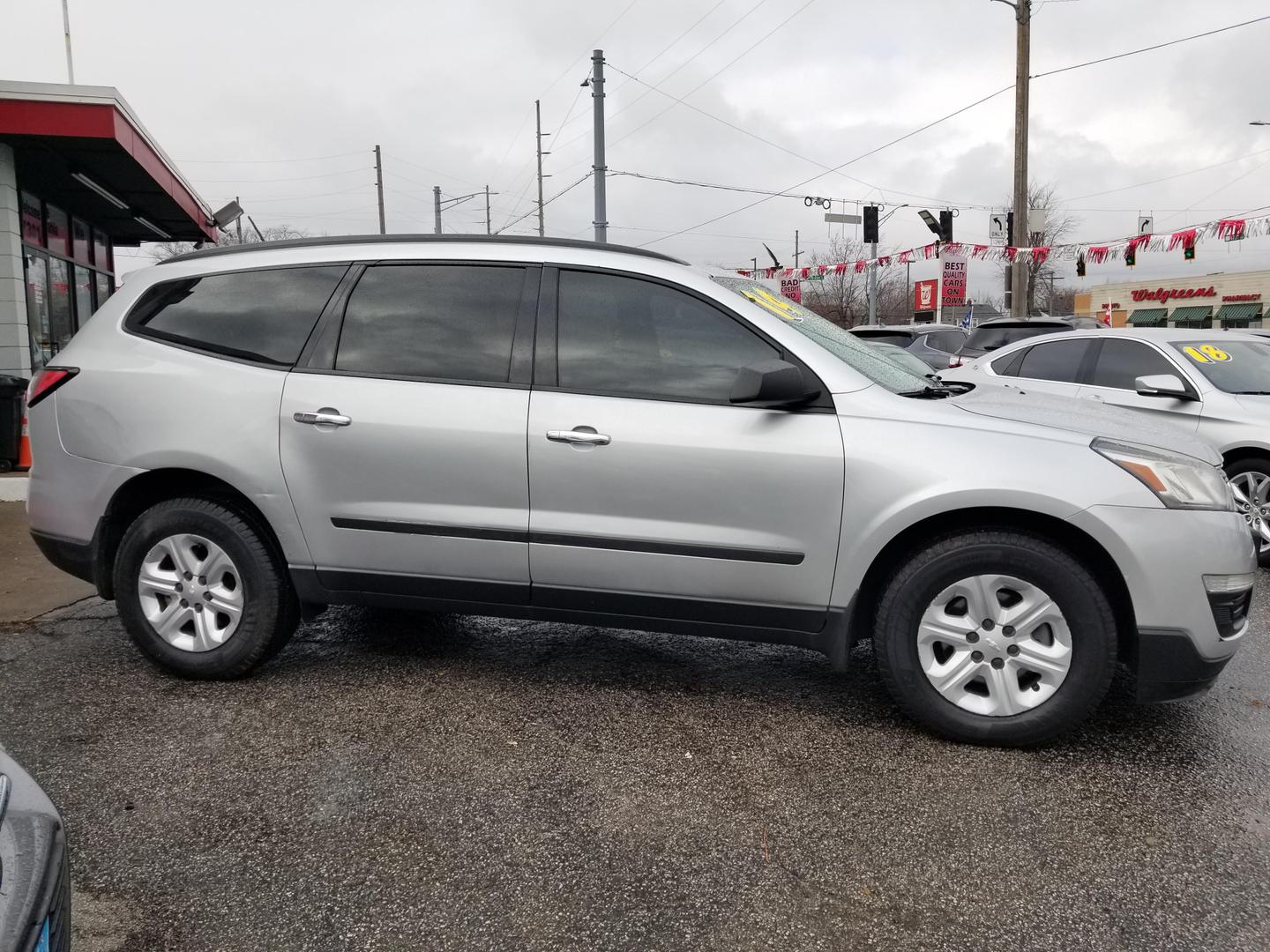 2014 Chevrolet Traverse LS photo 9