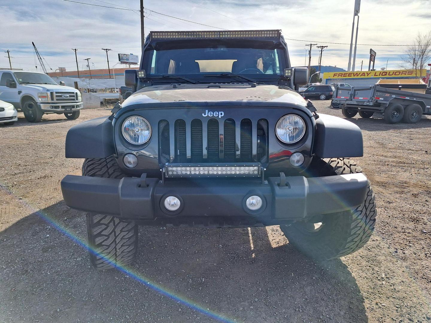 2016 Jeep Wrangler Unlimited Sport S photo 2