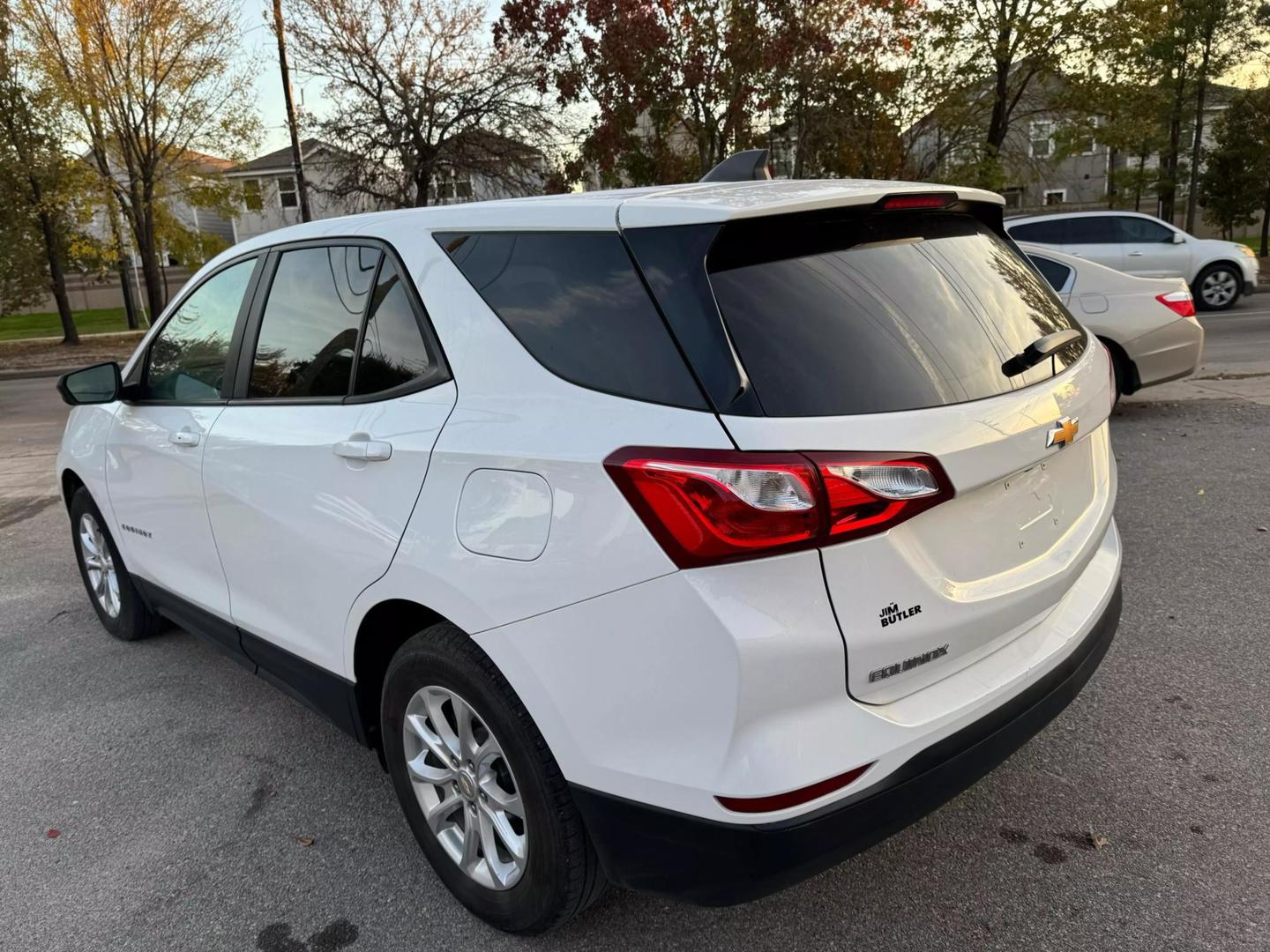 2021 Chevrolet Equinox LS photo 11