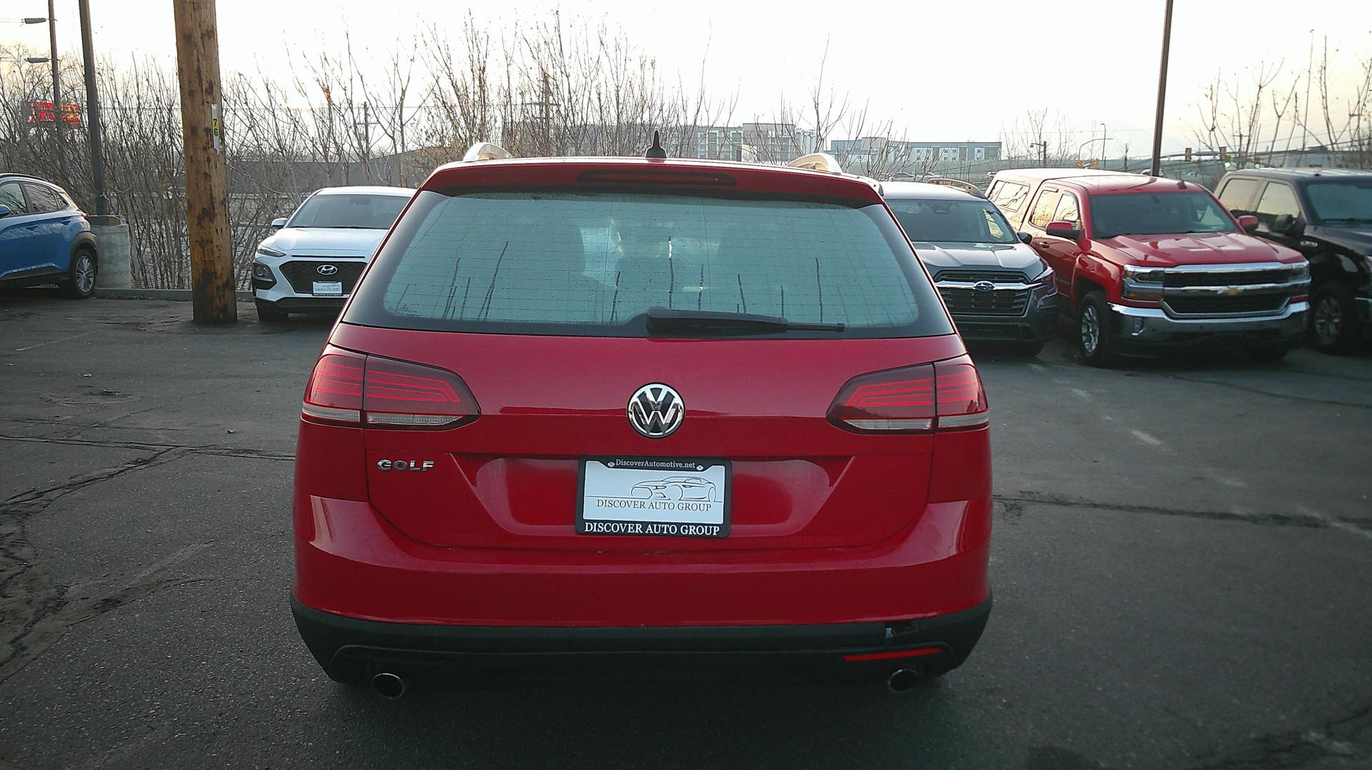 2019 Volkswagen Golf Alltrack Alltrack SE photo 6