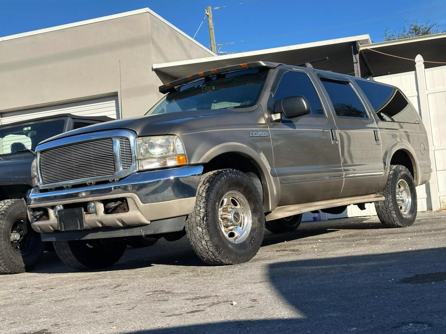 2002 Ford Excursion Limited photo 22