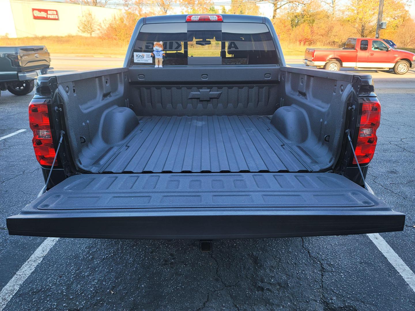 2018 Chevrolet Silverado 1500 LT photo 17