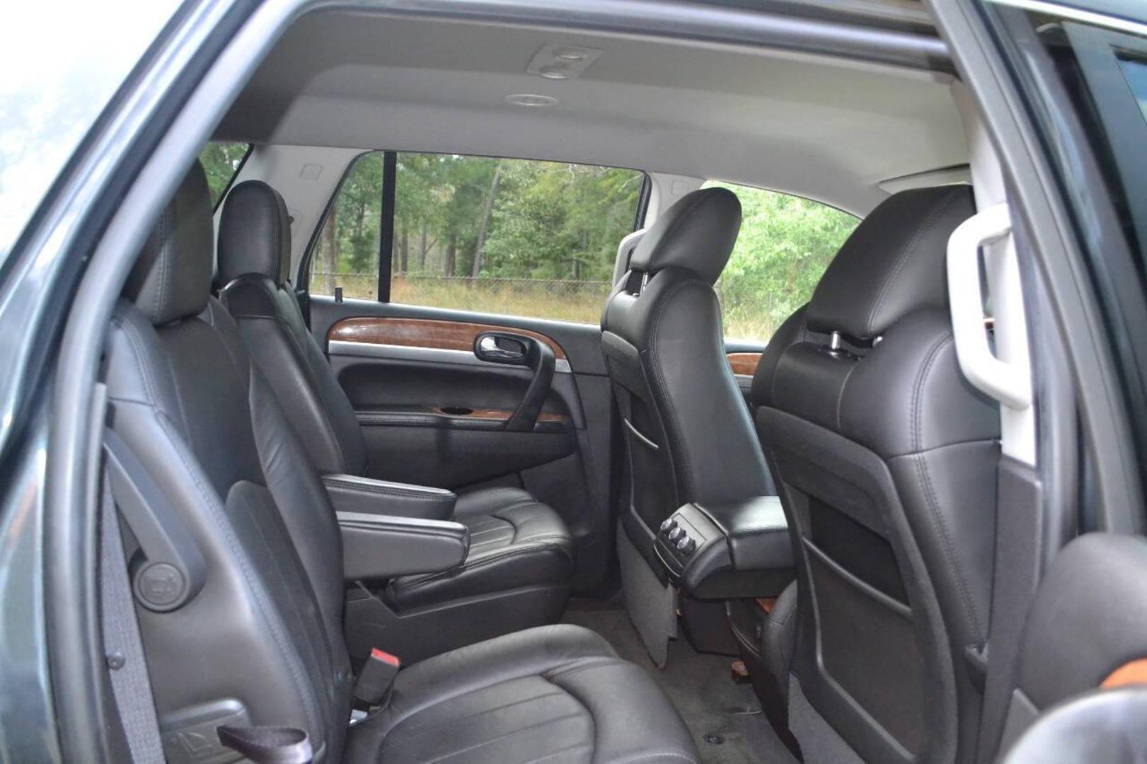 2012 Buick Enclave Leather photo 37