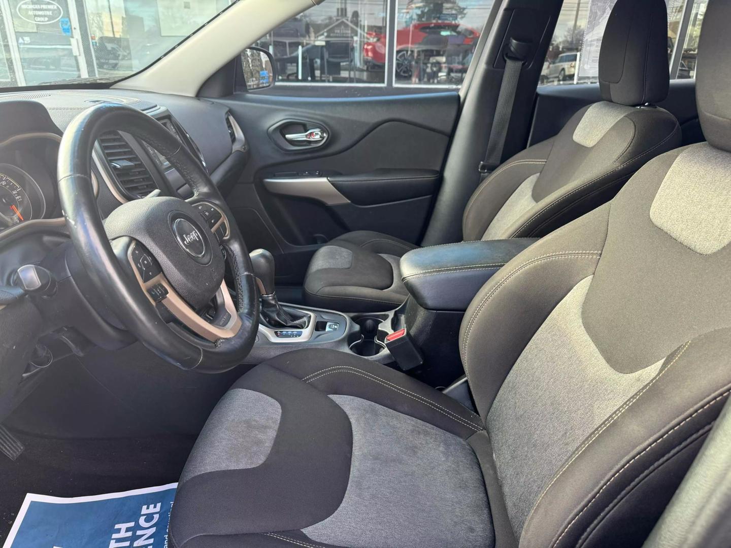 2018 Jeep Cherokee Latitude photo 7