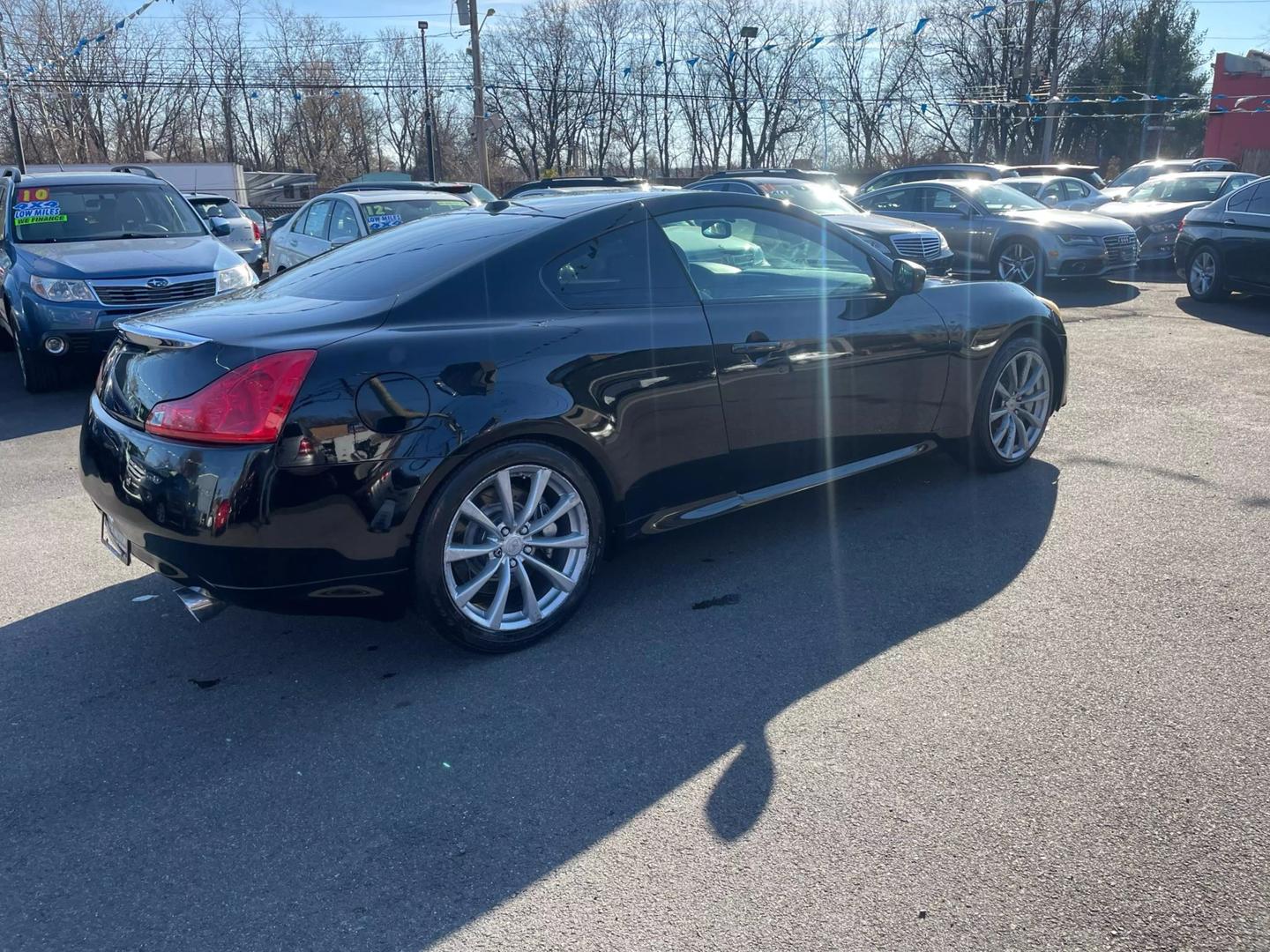 2009 INFINITI G Coupe 37 Journey photo 15