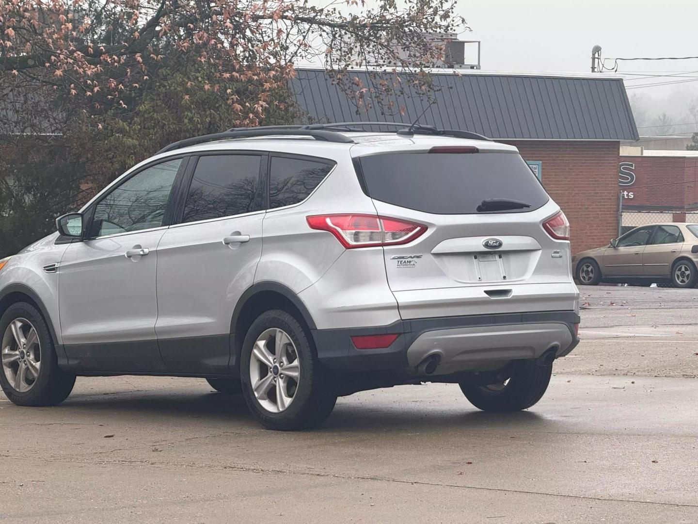 2015 Ford Escape SE photo 5