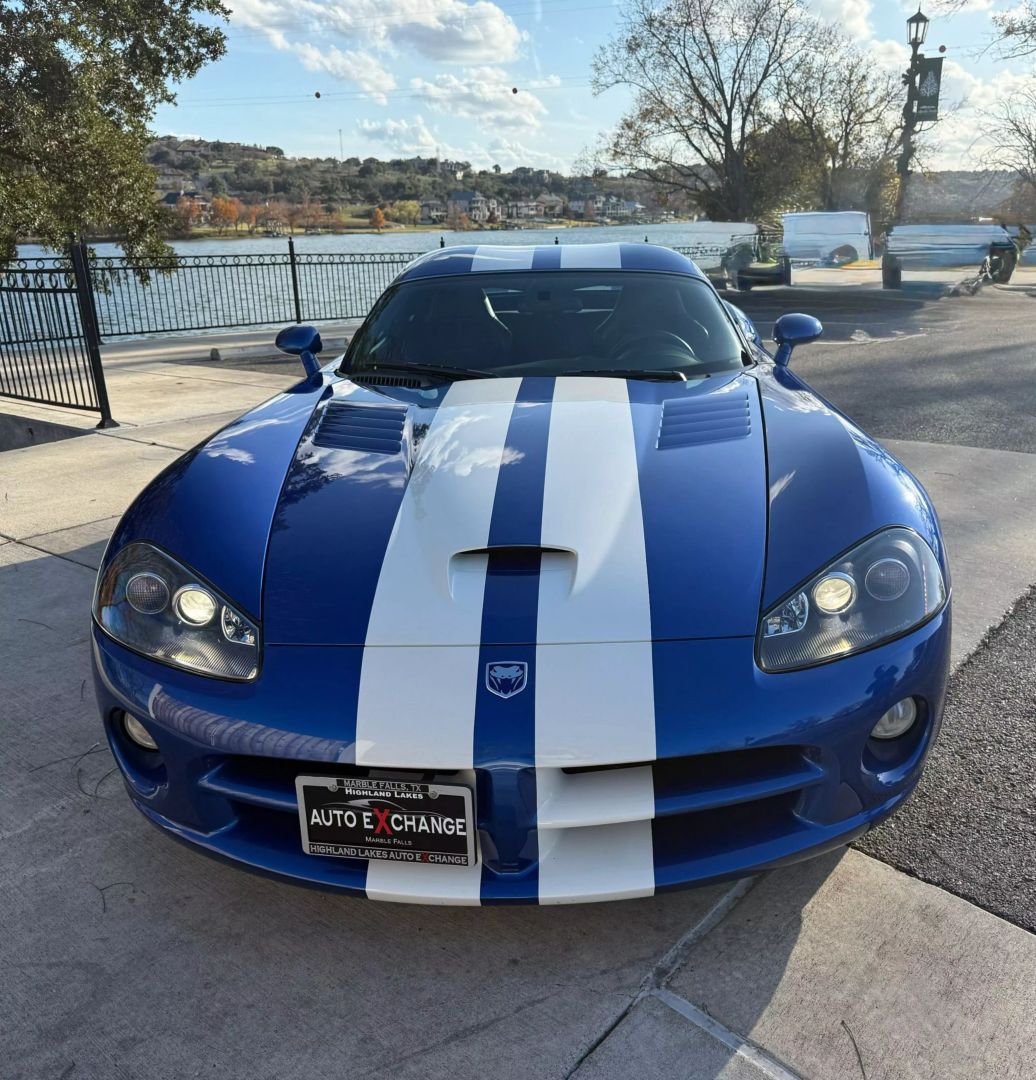 2006 Dodge Viper - Image 2